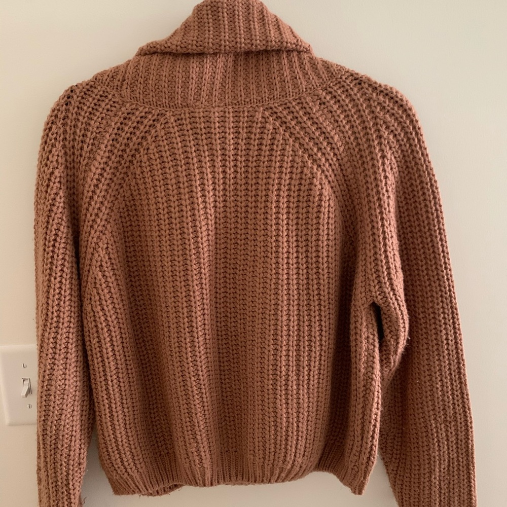 Knit Turtle Neck - Picture 2 of 3